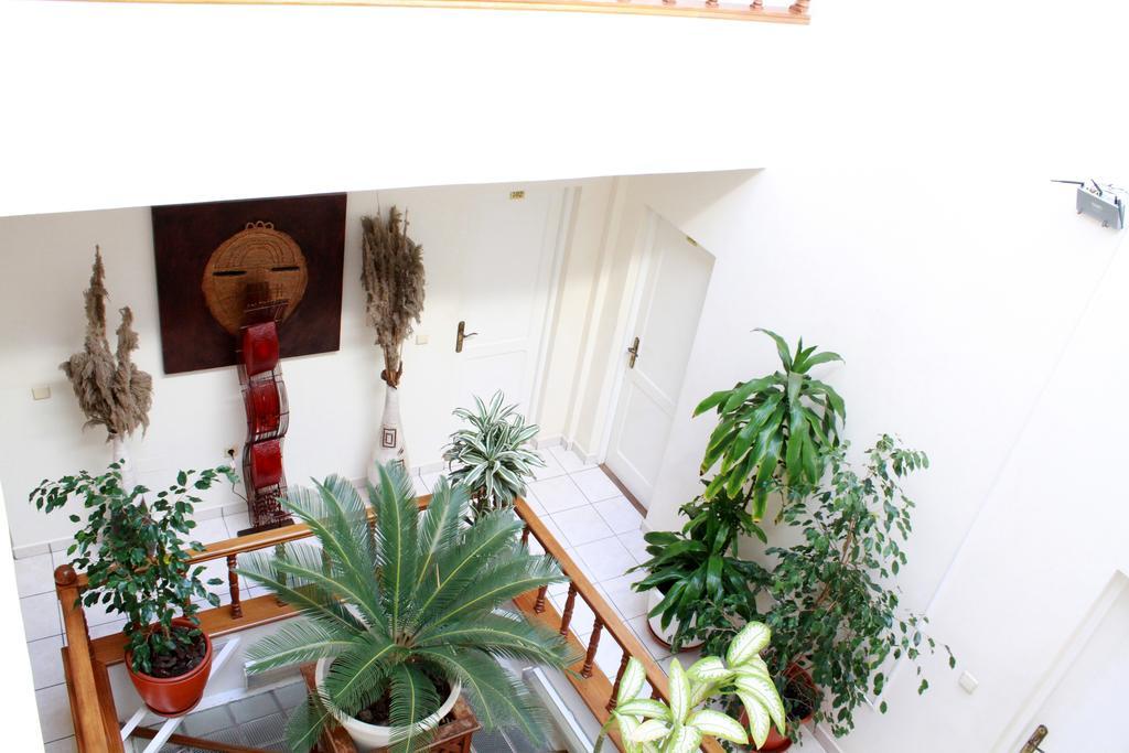 Bed and breakfast Mindelo Residencial Extérieur photo