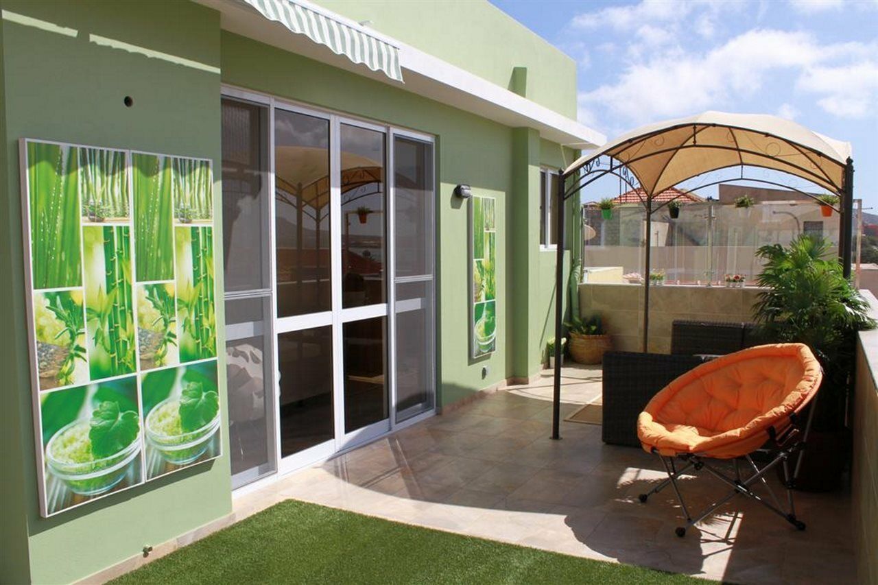 Bed and breakfast Mindelo Residencial Extérieur photo